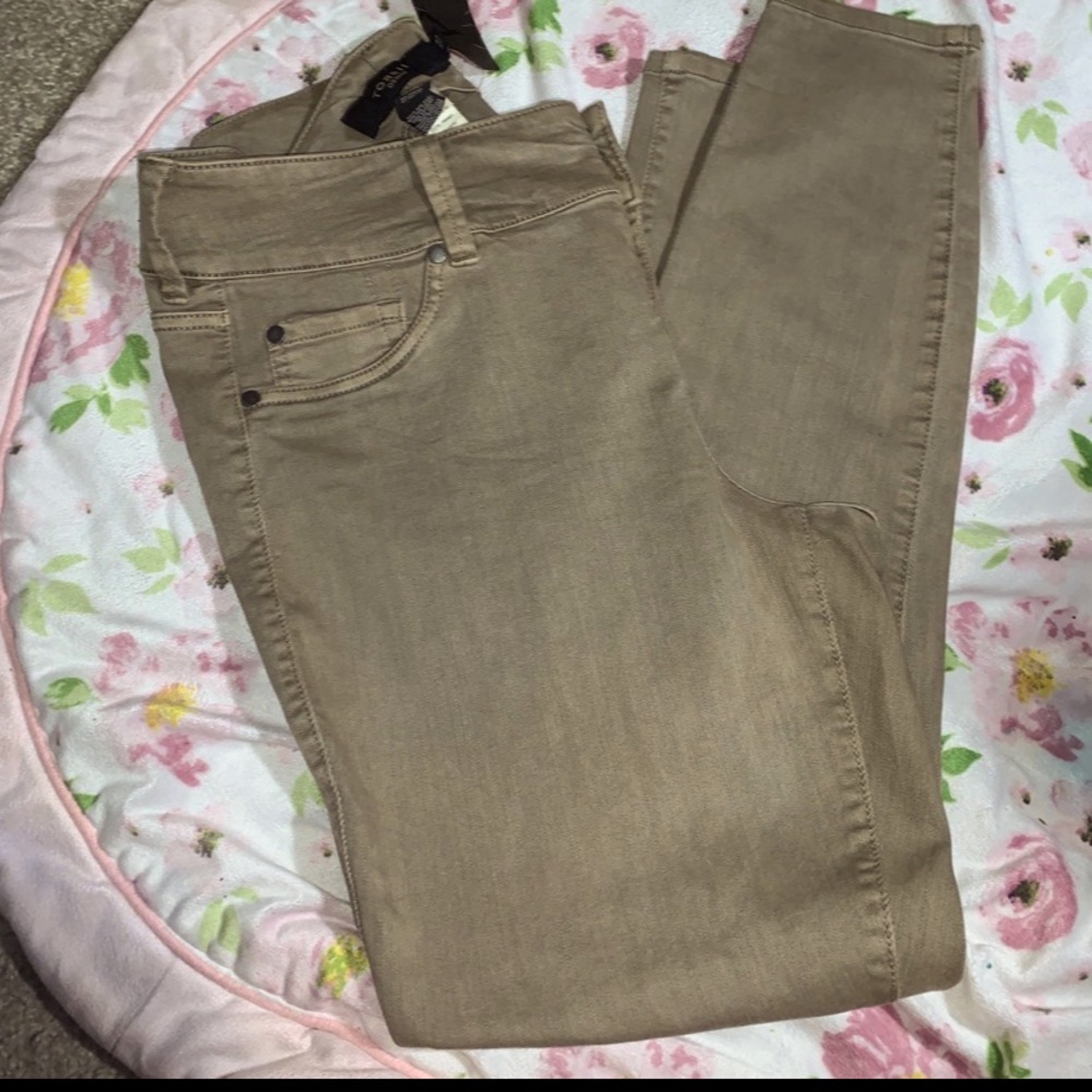 Torrid Beige Jeans size 16